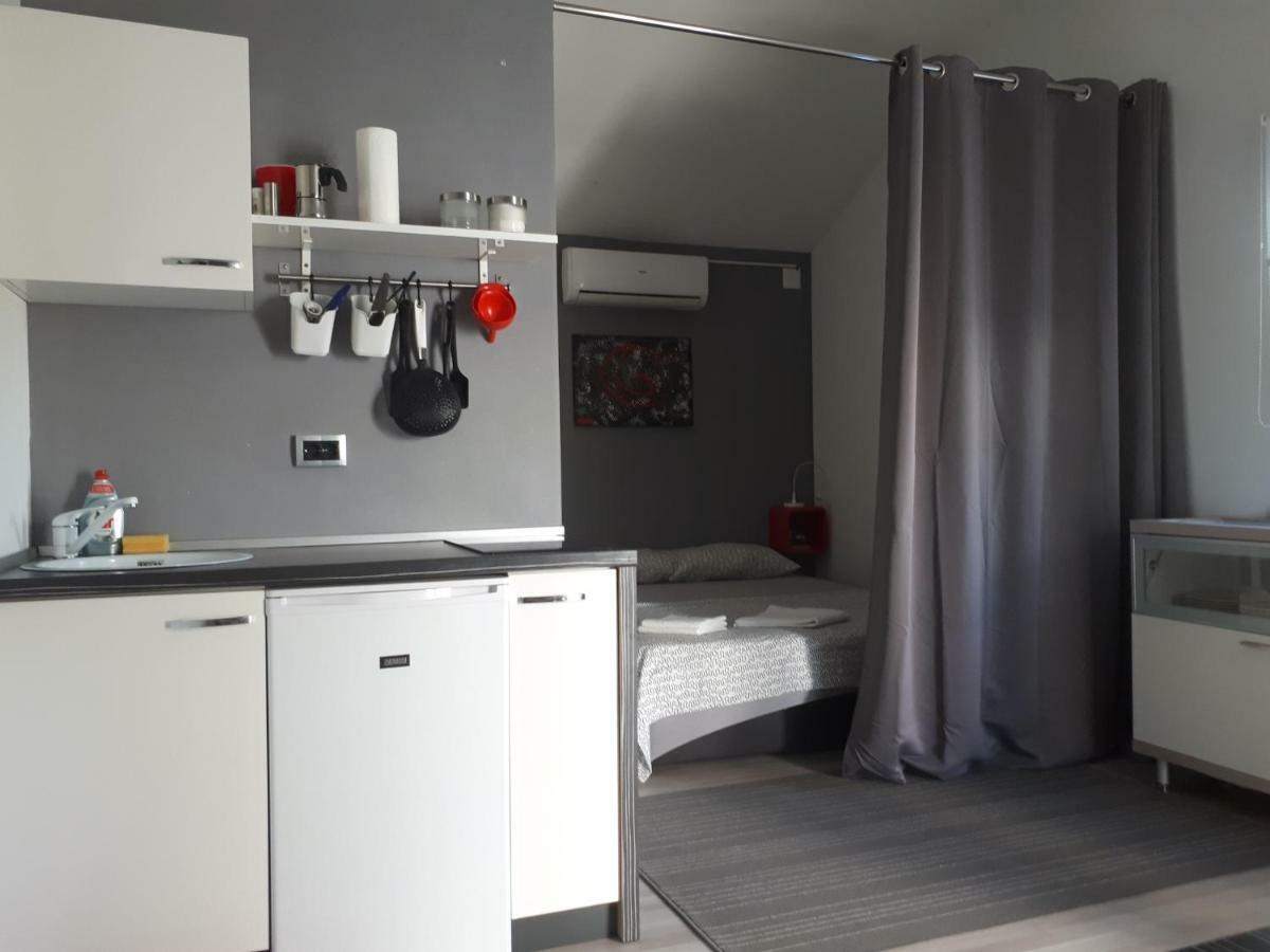 Studio Apartman Splash Pjescana Uvala Exterior photo